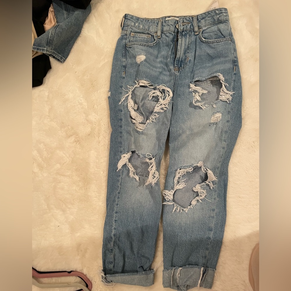 Jeans w rips